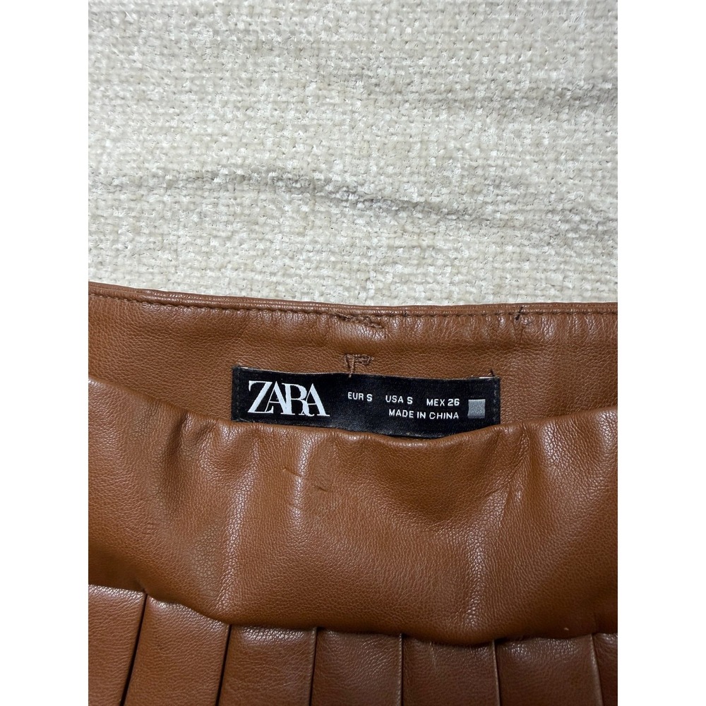 Zara Brown Pleated Tiered Mini Skirt Size S Cognac High Waisted Vegan Leather - Picture 6 of 13